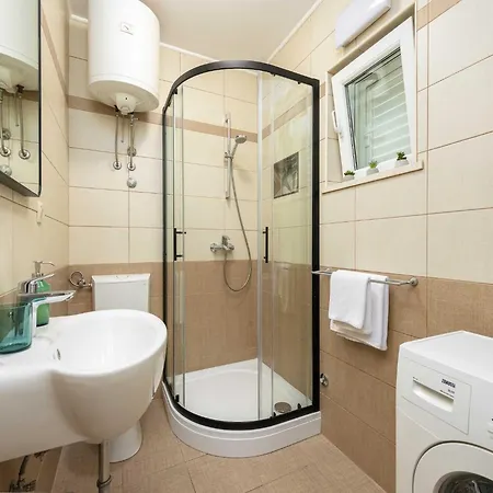 Maris-comfort One Bedroom With Terrace And Sea View * Mlini