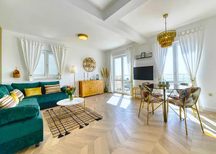 Maris-comfort One Bedroom With Terrace And Sea View