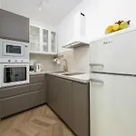 Maris-comfort One Bedroom With Terrace And Sea View