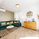 Maris-comfort One Bedroom With Terrace And Sea View *