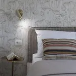 Maris-comfort One Bedroom With Terrace And Sea View Млини